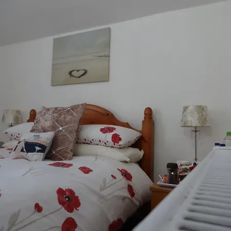 B&B St Michael's Boutique Guest House, North Bay, With Free Parking And Fast Wi-fi