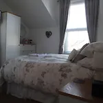 Nocleg ze śniadaniem St Michael'S Boutique Guest House, North Bay, Scarborough With Free Parking And Fast Wi-Fi