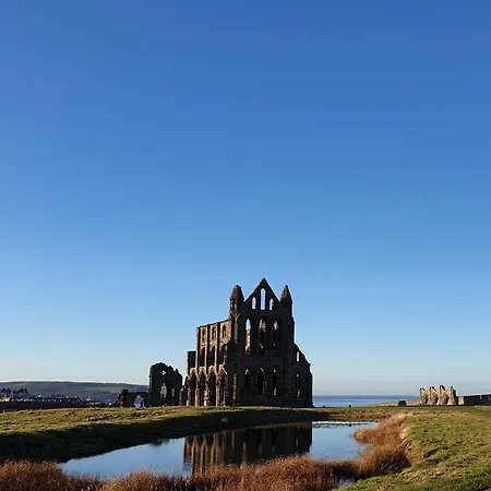 St Michael's Boutique B&b, North Bay, Scarborough, North Yorkshire, With Free Parking And Free Wi-fi Guest house Scarborough