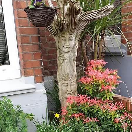 St Michael's Boutique B&b, North Bay, Scarborough, North Yorkshire, With Free Parking And Free Wi-fi Guest house