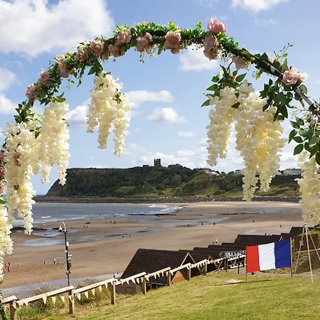 St Michael's Boutique B&b, North Bay, Scarborough, North Yorkshire, With Free Parking And Free Wi-fi 3*