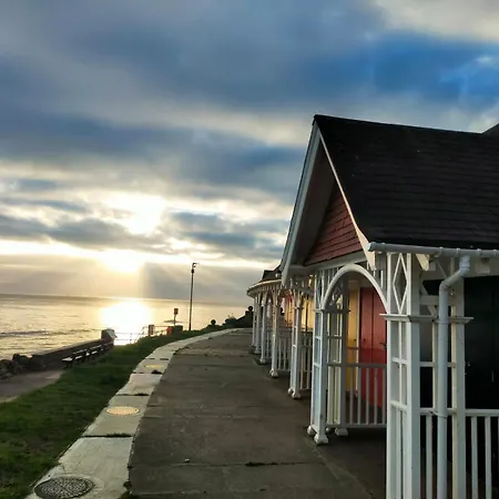 St Michael's Boutique Guest House, North Bay, With Free Parking And Fast Wi-fi Panzió 4*