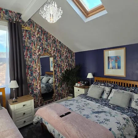 St Michael'S Boutique Guest House, North Bay, Scarborough With Free Parking And Fast Wi-Fi סקארבורו